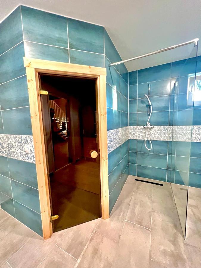 Vila Scandinavia Sîngeorgiu de Mureş エクステリア 写真